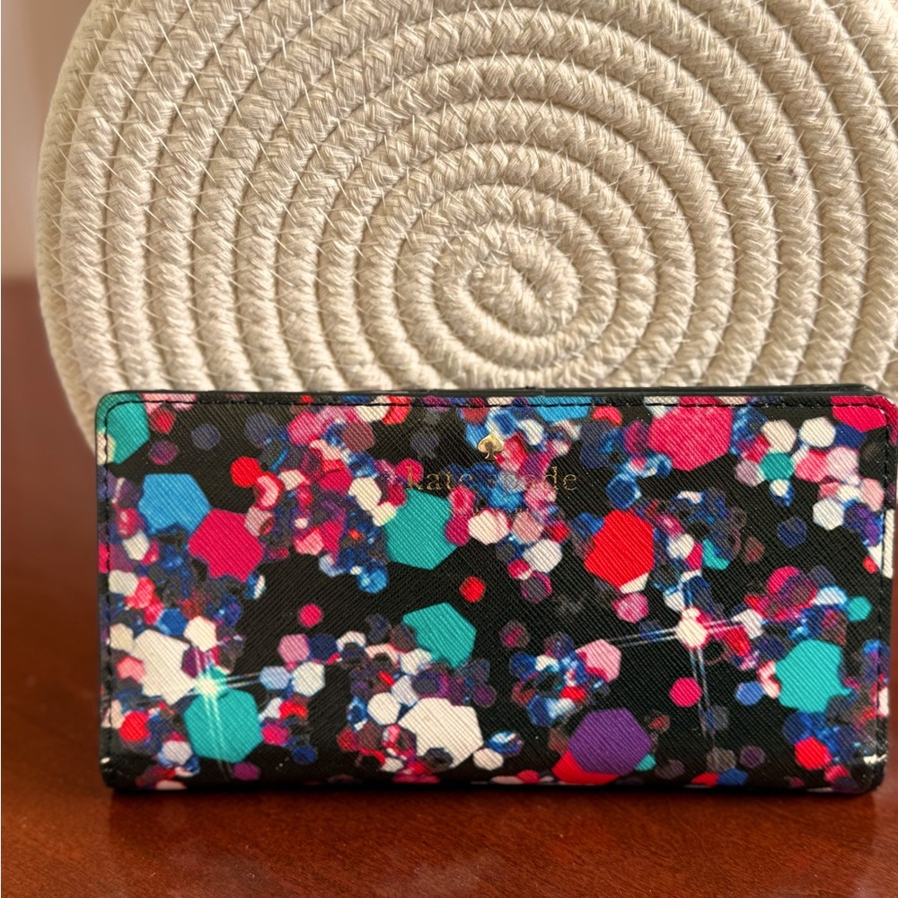 Kate Spade Vibrant/Abstract Wallet